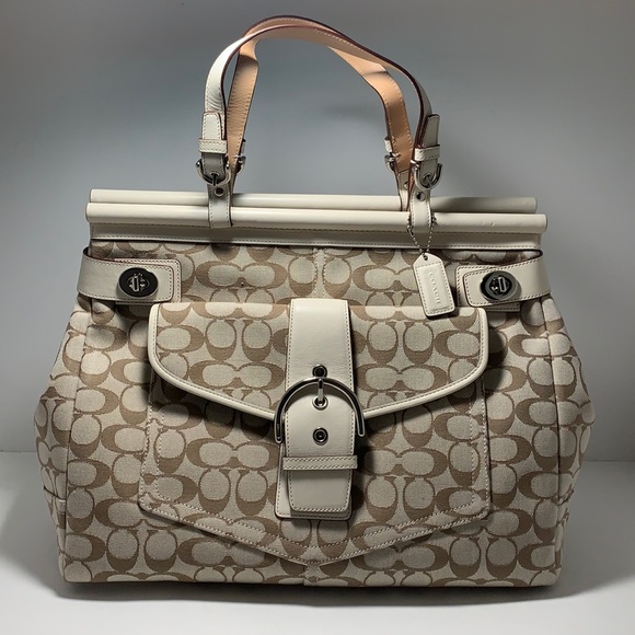 NWOT Coach Handbag - Never Used! - Picture 1 of 5